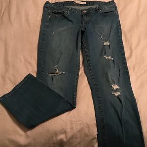 Levi’s straight legged ripped jeans